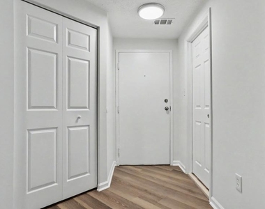 12209 St Peter Court - Photo Thumbnail 9
