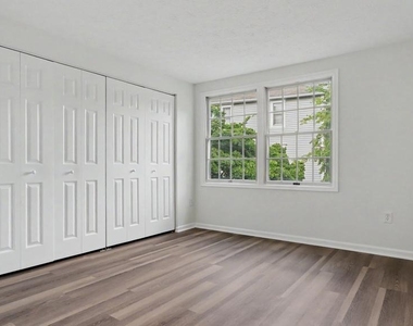 12209 St Peter Court - Photo Thumbnail 7