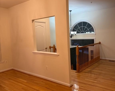 10340 Procera Drive - Photo Thumbnail 18
