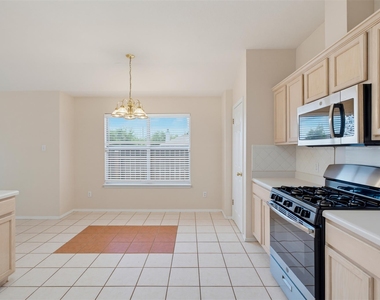 3705 Crownover St - Photo Thumbnail 5