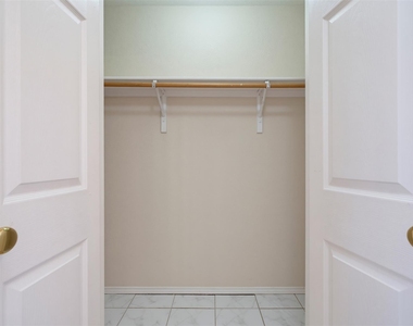 3705 Crownover St - Photo Thumbnail 17