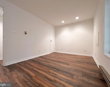 10901 Broad Green Terrace - Photo Thumbnail 42