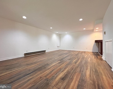 10901 Broad Green Terrace - Photo Thumbnail 45