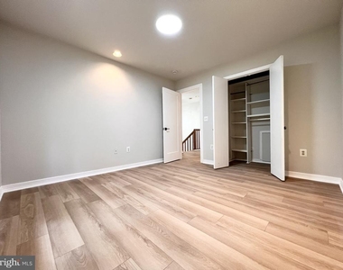 10901 Broad Green Terrace - Photo Thumbnail 34