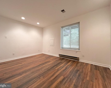 10901 Broad Green Terrace - Photo Thumbnail 41
