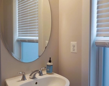 16241 Connors Way - Photo Thumbnail 23