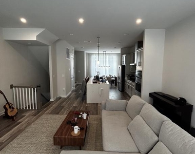 16241 Connors Way - Photo Thumbnail 4
