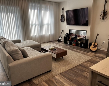 16241 Connors Way - Photo Thumbnail 1