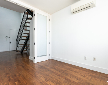 1784 Broadway - Photo Thumbnail 15