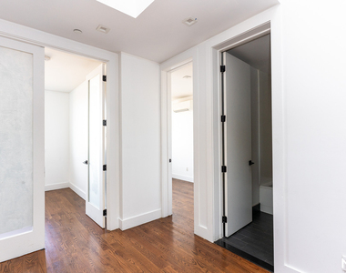 1784 Broadway - Photo Thumbnail 5