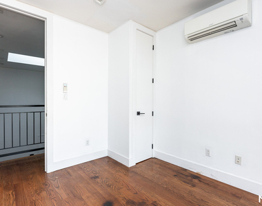 1784 Broadway - Photo Thumbnail 19