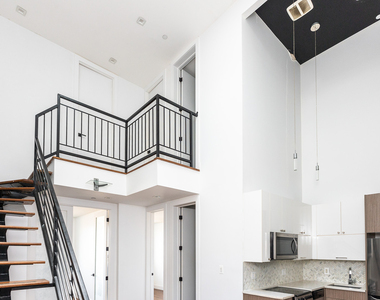 1784 Broadway - Photo Thumbnail 4
