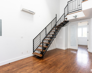 1784 Broadway - Photo Thumbnail 1