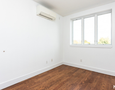 1784 Broadway - Photo Thumbnail 14