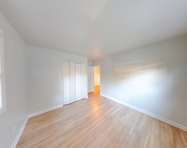 1216 Downs Drive - Photo Thumbnail 16