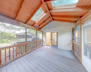 1216 Downs Drive - Photo Thumbnail 5
