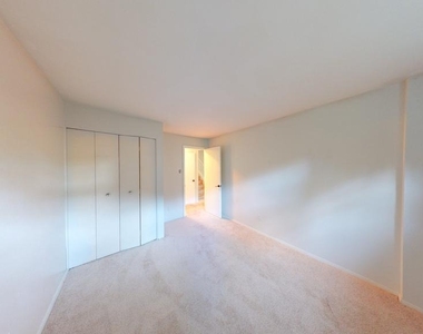 1216 Downs Drive - Photo Thumbnail 13