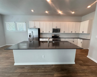 3000 Chisholm Trail Rd - Photo Thumbnail 1