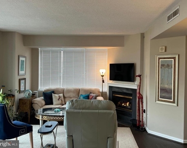 11710 Old Georgetown Road - Photo Thumbnail 9