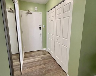 5500 Friendship Boulevard - Photo Thumbnail 10