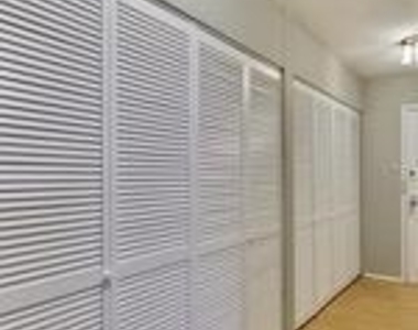 4515 Willard Avenue - Photo Thumbnail 7