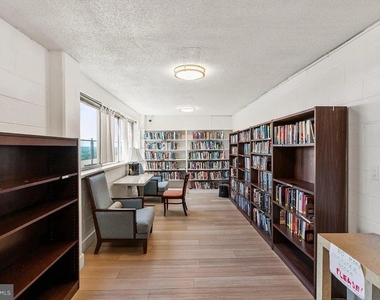 4515 Willard Avenue - Photo Thumbnail 27