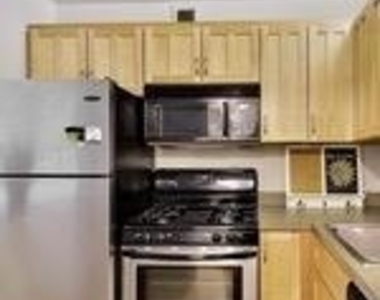 4515 Willard Avenue - Photo Thumbnail 10