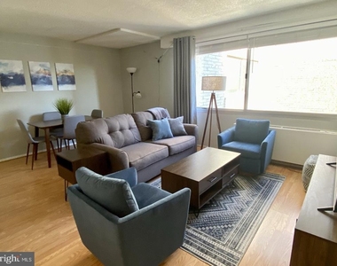 4515 Willard Avenue - Photo Thumbnail 15