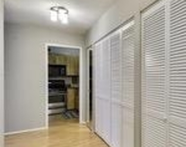 4515 Willard Avenue - Photo Thumbnail 6