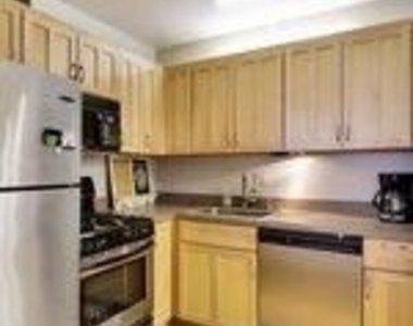 4515 Willard Avenue - Photo Thumbnail 11