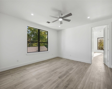 513 Archer St - Photo Thumbnail 17