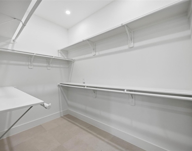 513 Archer St - Photo Thumbnail 25