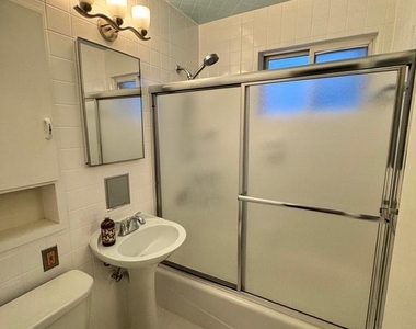701 Robert Road - Photo Thumbnail 12