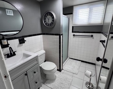 12122 Otis Drive - Photo Thumbnail 13
