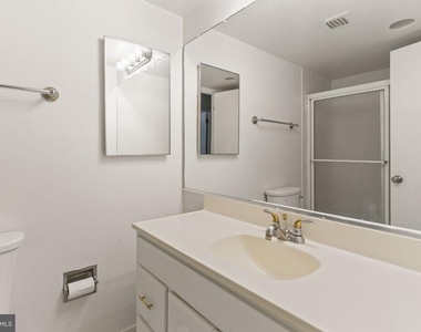 7505 Democracy Boulevard - Photo Thumbnail 16