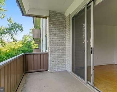 7505 Democracy Boulevard - Photo Thumbnail 8
