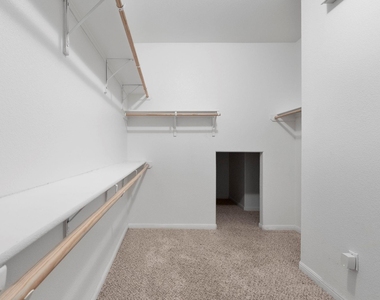 8525 Reggio St - Photo Thumbnail 18