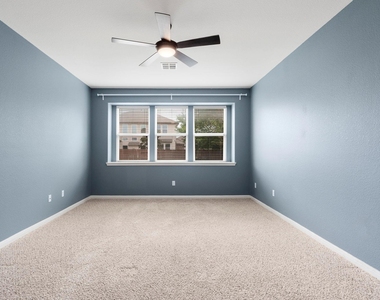 8525 Reggio St - Photo Thumbnail 14