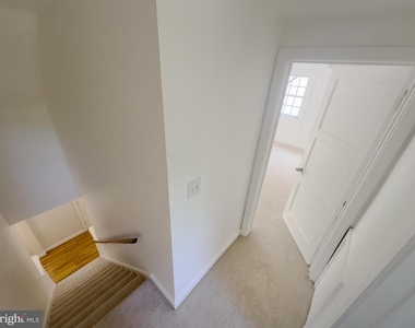 3515 Nimitz Road - Photo Thumbnail 9