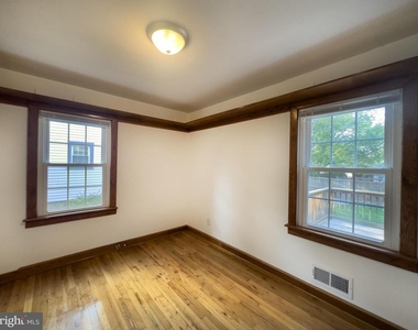 3515 Nimitz Road - Photo Thumbnail 7