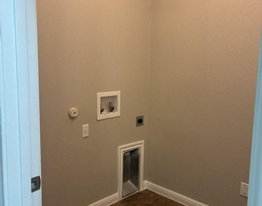 19013 Scoria Dr - Photo Thumbnail 21