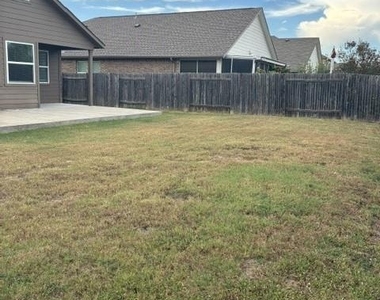 19013 Scoria Dr - Photo Thumbnail 25