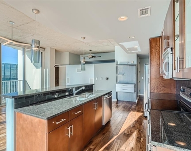 360 Nueces St - Photo Thumbnail 15