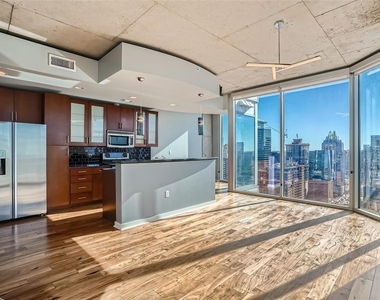 360 Nueces St - Photo Thumbnail 3