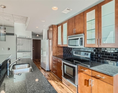 360 Nueces St - Photo Thumbnail 16