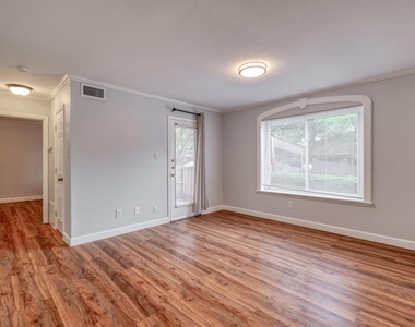 8210 Bent Tree Rd - Photo Thumbnail 4