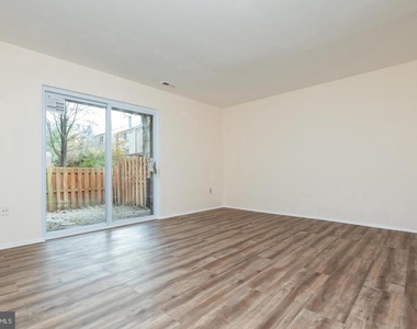 9752 Early Spring Way - Photo Thumbnail 12