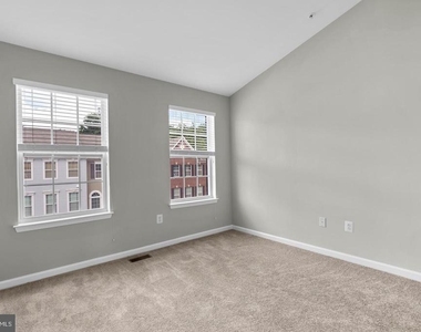6704 Saw Mill Court - Photo Thumbnail 29