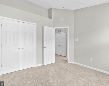 6704 Saw Mill Court - Photo Thumbnail 31