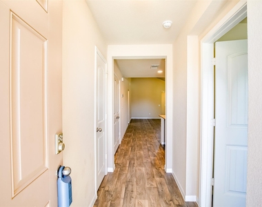 15008 Custis Ln - Photo Thumbnail 1